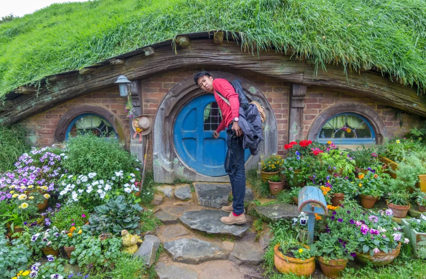 real underground houses around the world