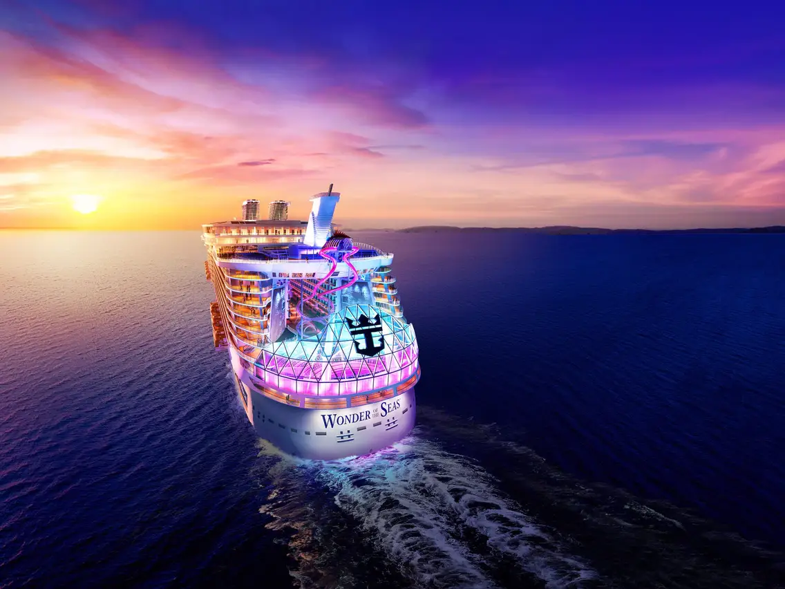 Things To Carry While Traveling on a Luxury Cruise