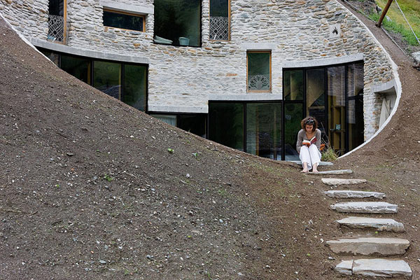 real underground houses around the world