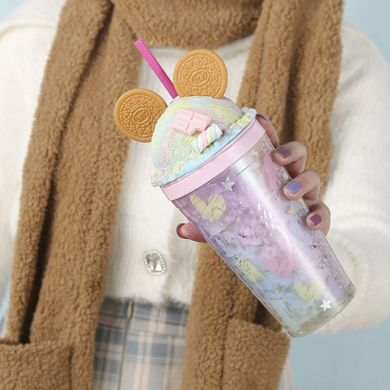 Water Bottle or Sipper – Stay Hydrated While Exploring the Ship